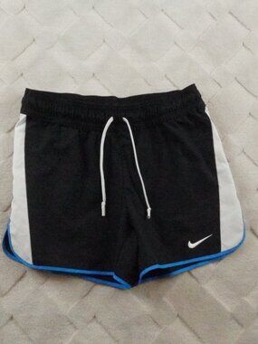 Nike Dri-Fit Shorts Womens Small Black Gym Yoga Running Casual